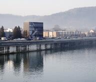 Depuis le pont sur la Meuse