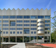 Ecole verticale : vue depuis le campus