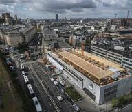 Vue de la construction de la toiture en bois