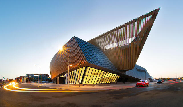 Micx Mons - Daniel Libeskind, H2A