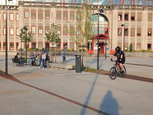 Esplanade de la gare de Charleroi