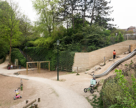 PAULUS - plaine de jeux topographique