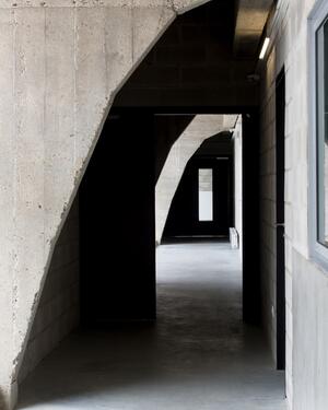 halle Perret