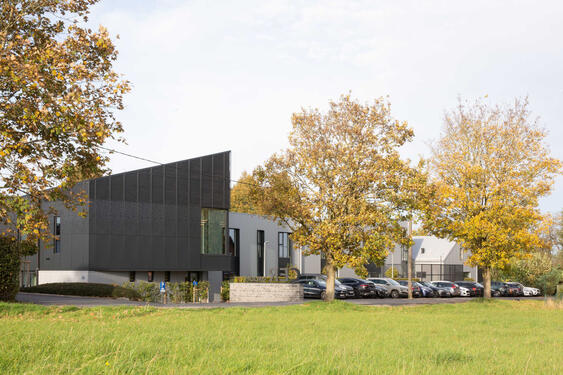 Vue des façades côté rue