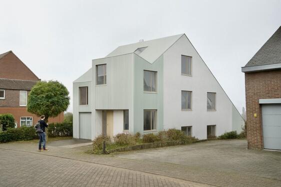 façade à rue, rénovation Dilbeek 