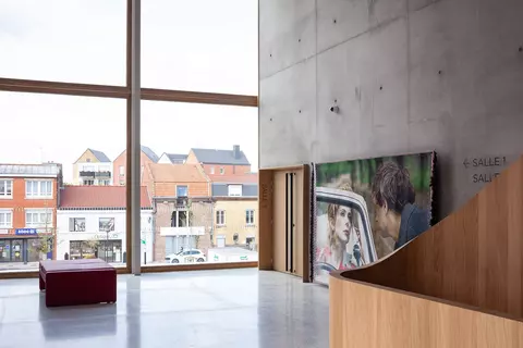 The large window overlooking the city, landing of the great hall