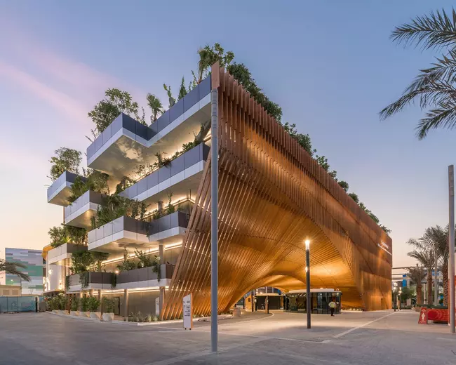 Green Arch Belgian Pavilion Expo 2020 Dubai / Vincent Callebaut Architectures + assar architects